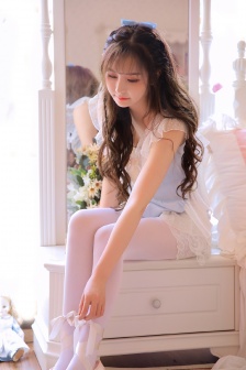 美丽的姑娘高清视频免费中国观看
